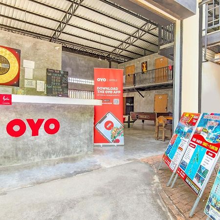Oyo 585 Freedom Hostel @ Phi Phi Екстер'єр фото